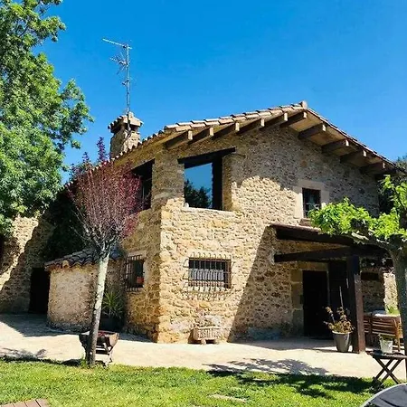 Dom wakacyjny Masia With Pool And Beautiful Views Near
