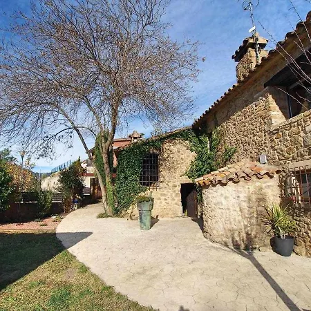 Masia With Pool And Beautiful Views Near Dom wakacyjny Girona